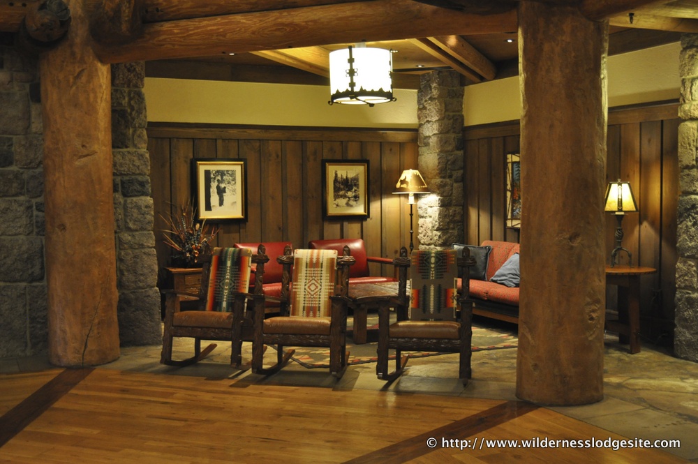 WL Villa Lobby Seating